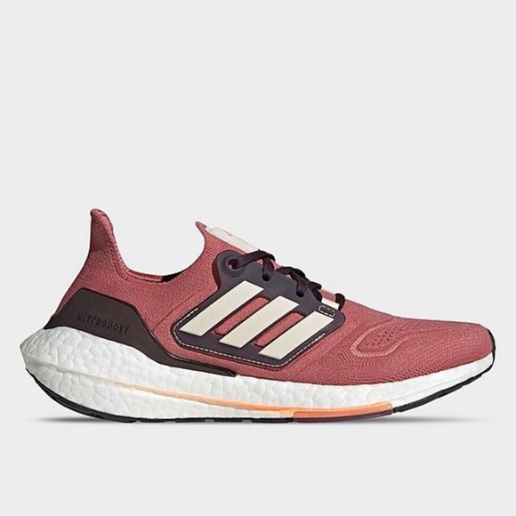 adidas gazelle silver green womens adidas Ultra Boost 22 Womens Running Shoes main image 0